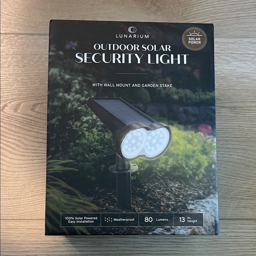 ❤️NEW!!!❤️ Lunarium Outdoor Solar Security Light - Black